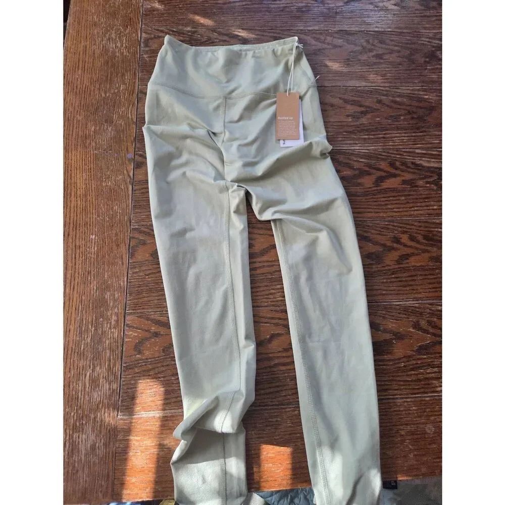 NWT Reformation Ecostretch High rise in Limon sz XS